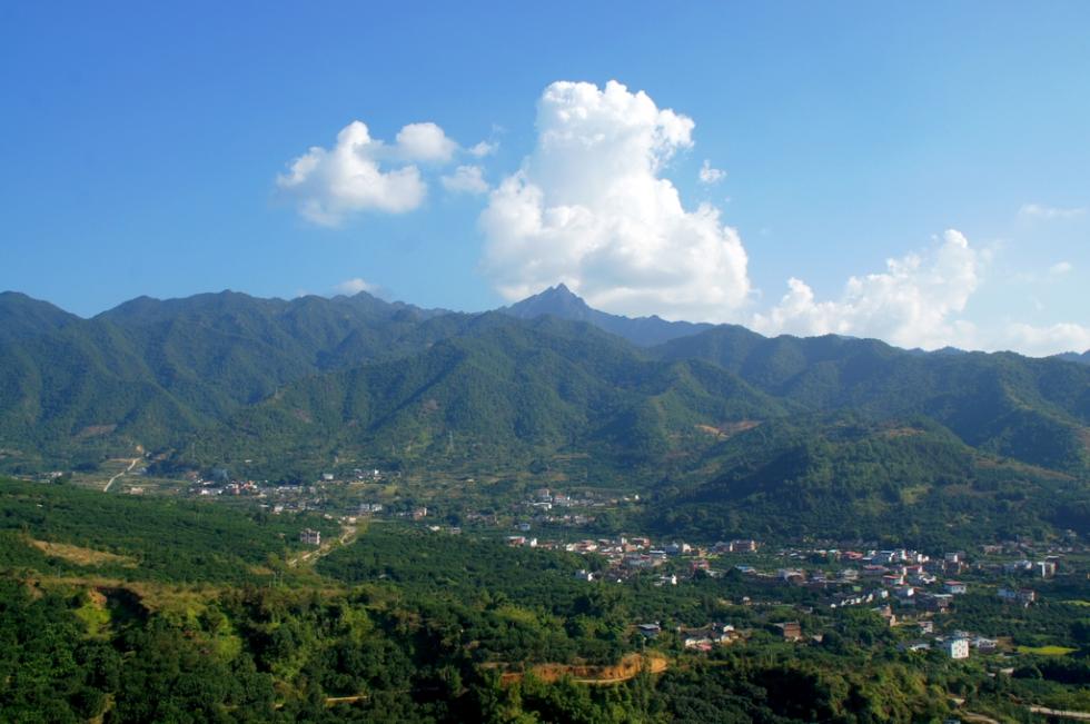 雁鸣湖度假村