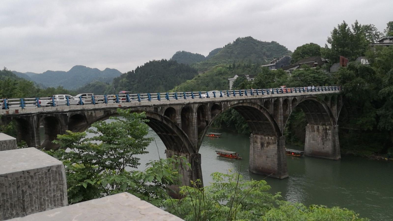 茶峒边城景区