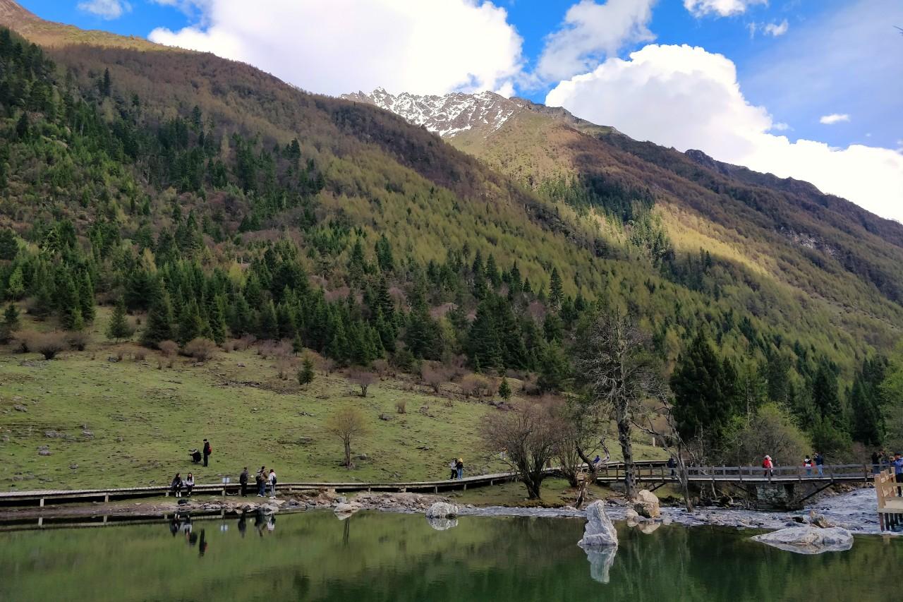 四姑娘山