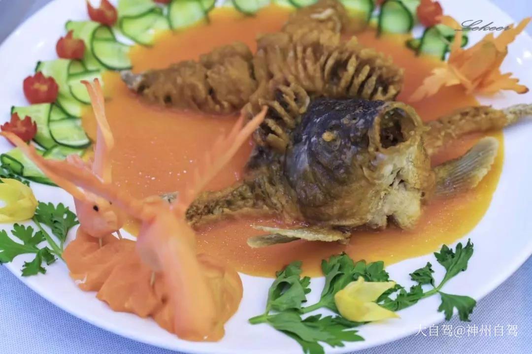乌伦古湖冬捕