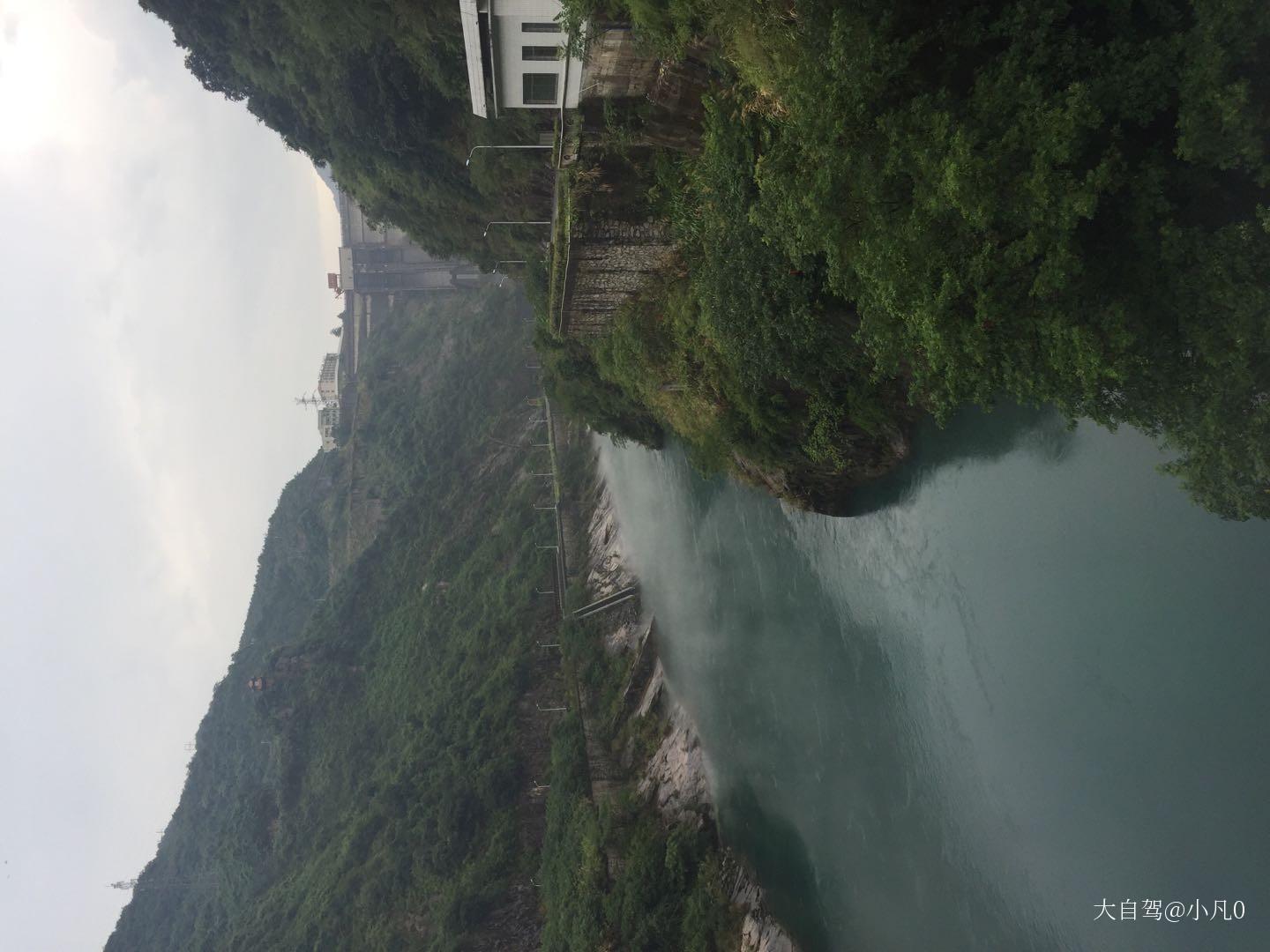 东江大坝
