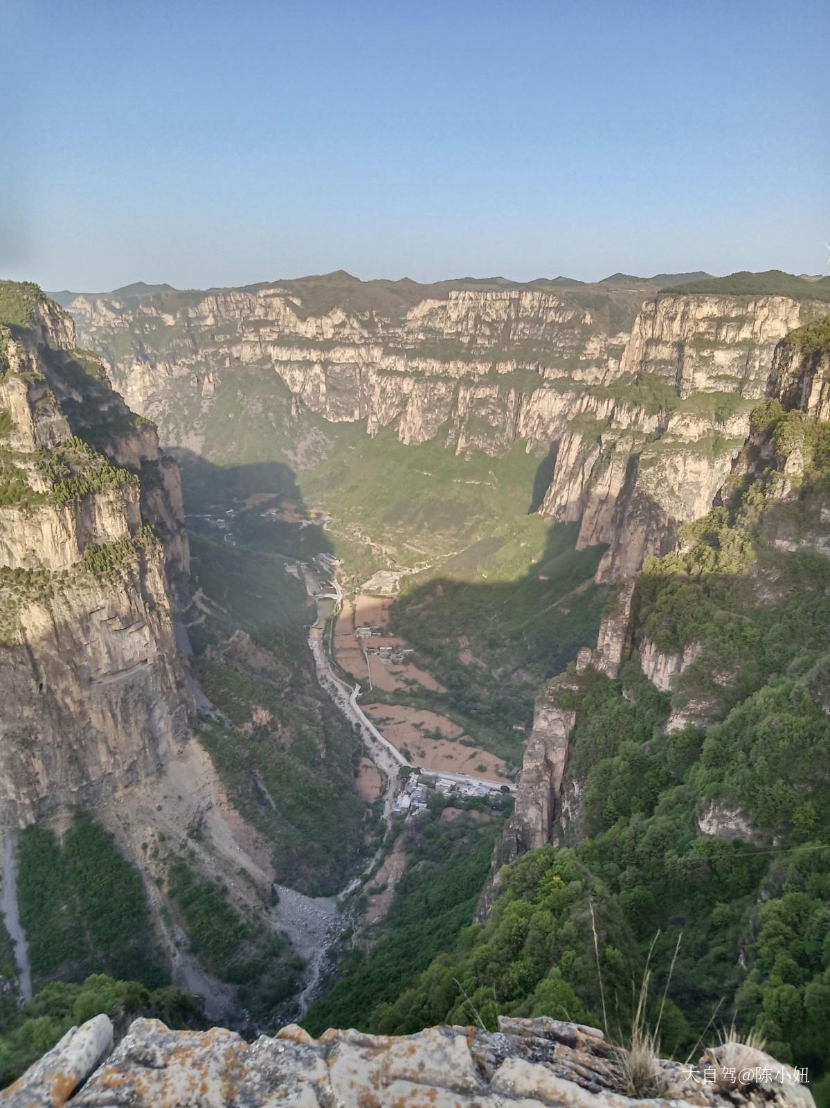 神龙湾挂壁公路