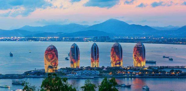 广东出发海南三亚6天自驾游：西岛-亚龙湾热带天堂-红色娘子军纪念园6天轻奢游