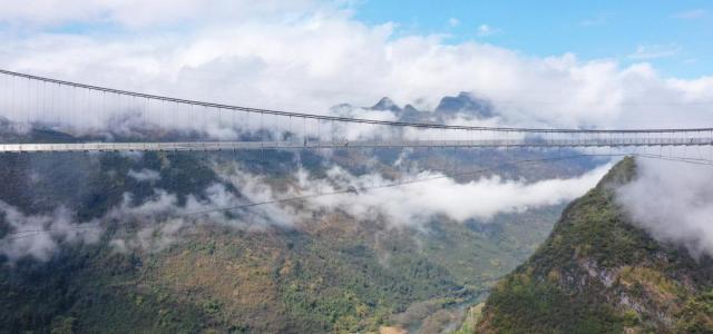 广州周边3日自驾游：挑战峡天下-游千年瑶寨-探神秘地下河休闲3天清远自驾游