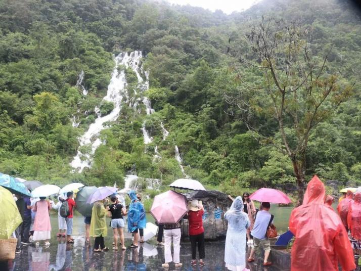 荔波小七孔景区图片