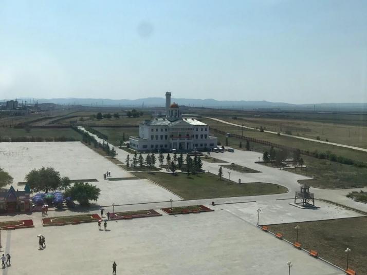 满洲里满洲里国门景区图片