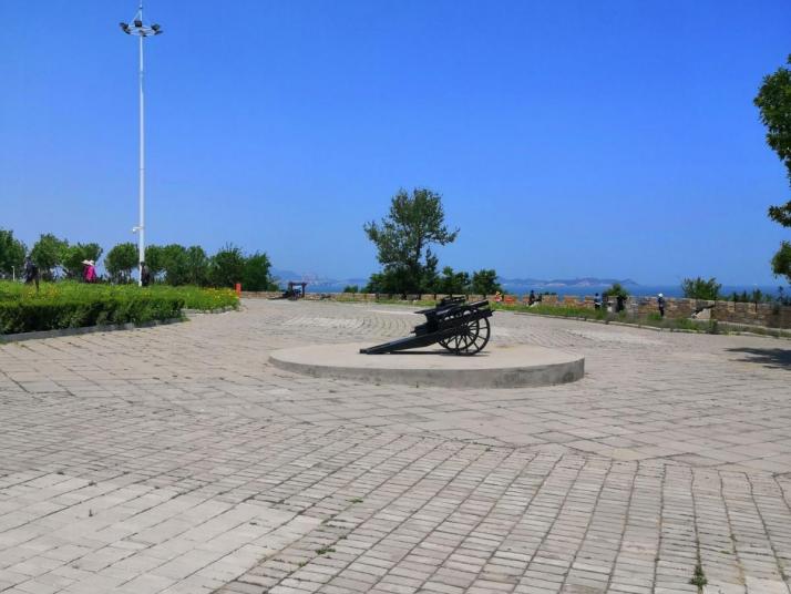 烟台东炮台海滨风景区图片