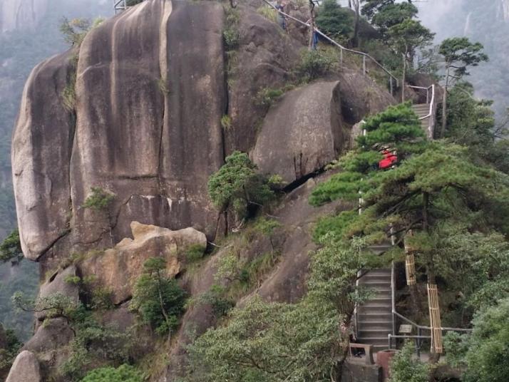 上饶三清山好玩吗