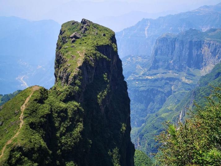 昭通鸡公山大峡谷