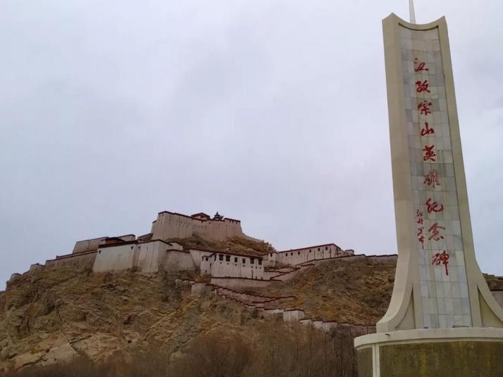 日喀则江孜宗山古堡图片
