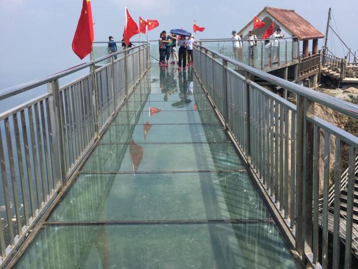 连山金子山玻璃栈道好玩吗