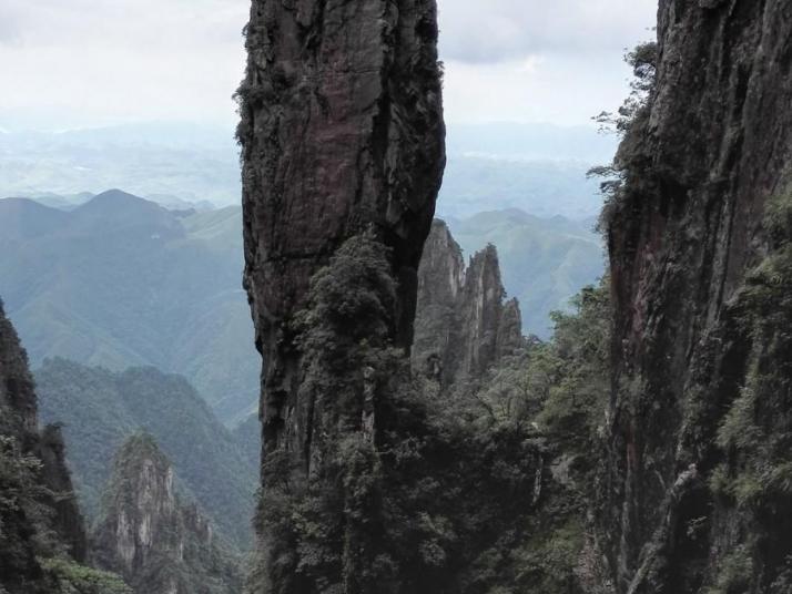 宜章莽山天台山图片