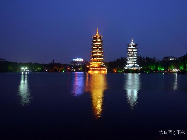 桂林两江四湖图片