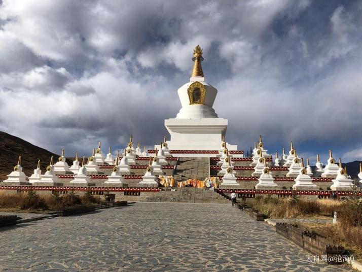 雅江高尔寺山好玩吗