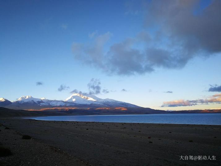 普兰纳木那尼峰图片