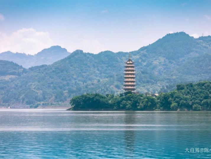 重庆汉丰湖