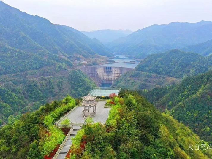 余姚白鹿狮峰观景台