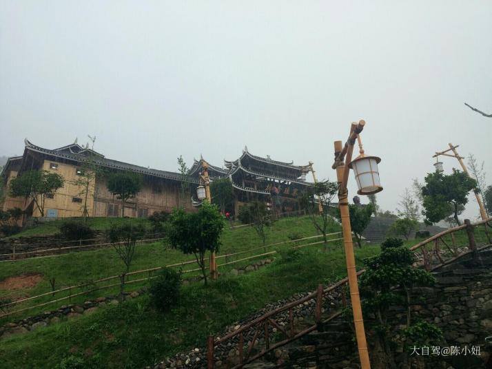 溆浦枫香无边际高山游泳池好玩吗