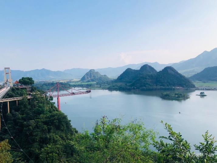 英德宝晶宫图片