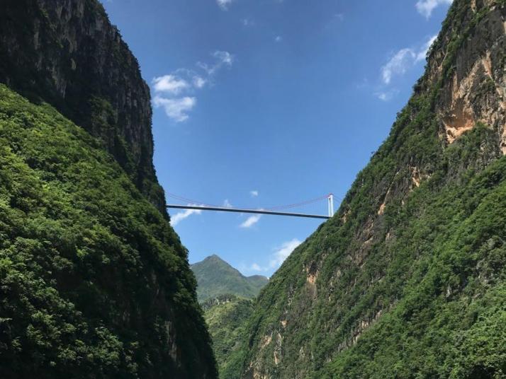 关岭花江大峡谷好玩吗