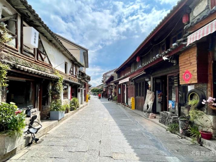 大理喜洲早市