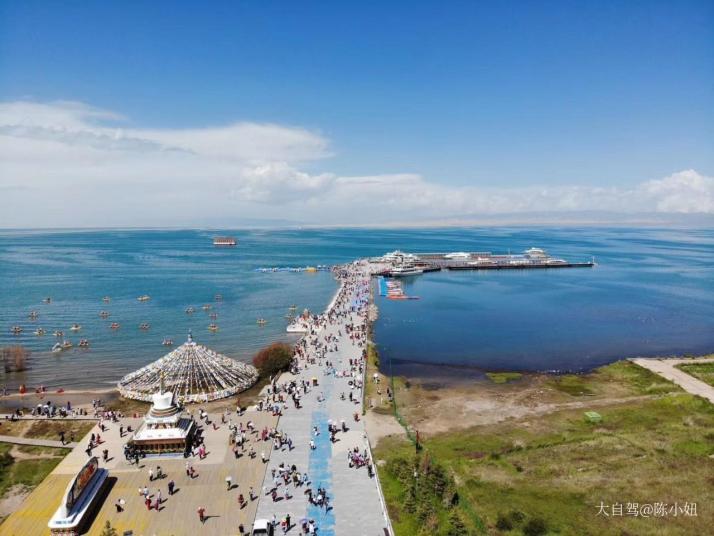 青海湖环青海湖骑行图片