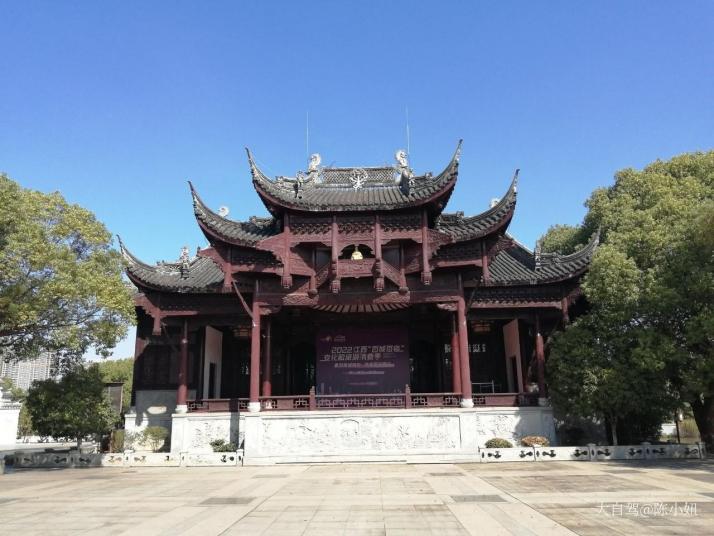 南昌八大山人梅湖景区图片