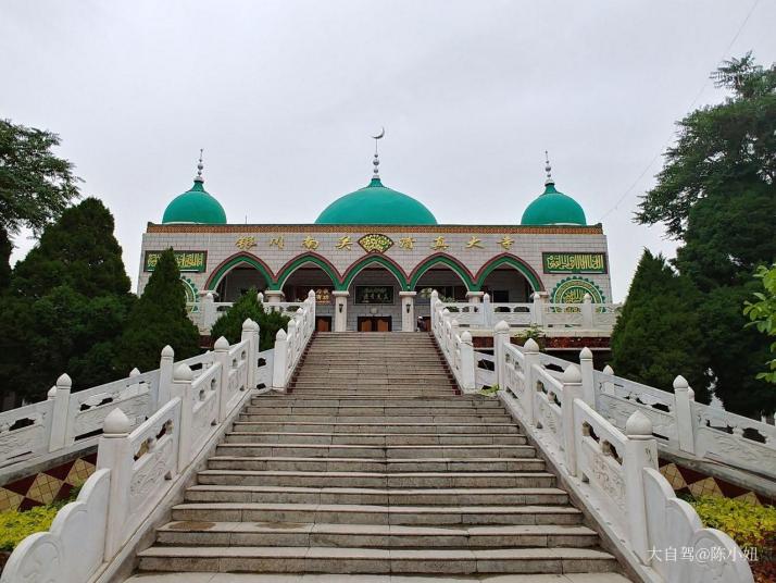 银川银川南关清真寺好玩吗