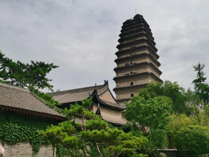 西安小雁塔好玩吗