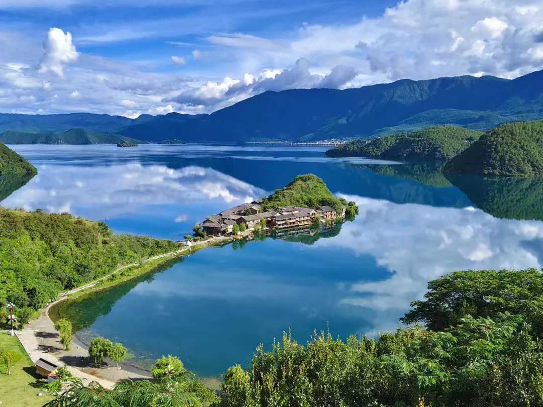 重庆出发寻梦泸沽湖：西昌-大落水-里格岛-尼赛村5日自驾游自驾游
