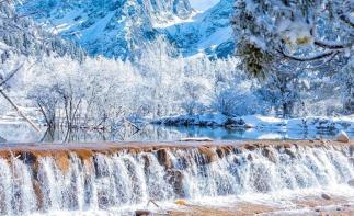 【冬游毕棚沟】重庆出发阿坝3日自驾游：毕棚沟•都江堰•古尔沟温泉•甘堡藏寨•映秀地震遗址2.5日自驾-推荐