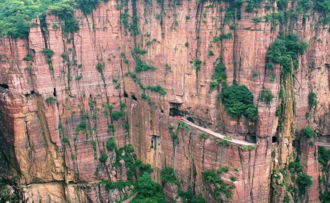 新乡集结南太行挂壁公路4日自驾游：西山水谷-太行16拐-齐王寨-郭亮村-回龙天界山-黑毛沟-万岁山4自驾游