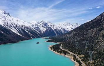 拉萨出发反走川藏线10日自驾游：G318川藏线-滇藏线-稻城亚丁-川藏线-成都10日自驾游-游推荐