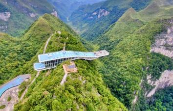 重庆出发贵州广西5日自驾游：【黔山桂水】龙里水乡-贵秀-神泉谷-大石围天坑5日休闲自驾之旅-游推荐