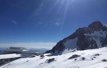 昆明集合7日云南自驾游：丽江古城-玉龙雪山-香格里拉-泸沽湖7日租车自驾游-游推荐