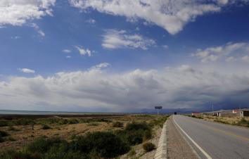 成都集合川进新出19日自驾游：成都-318线-阿里-新藏线-乌鲁木齐19日自驾游-游推荐