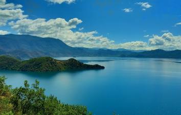 重庆出发云南7日自驾游：泸沽湖-丽江-双廊-洱海7日悠闲慢生活自驾-游推荐