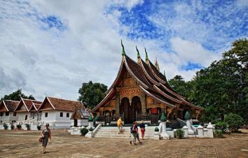 昆明出发老挝6日自驾游：琅勃拉邦-万荣-磨丁6日东南亚境外自驾游-游推荐