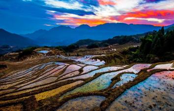 合肥出发浙江丽水4日自驾游：古堰画乡-云和梯田-畲乡之窗4日山水游-游推荐