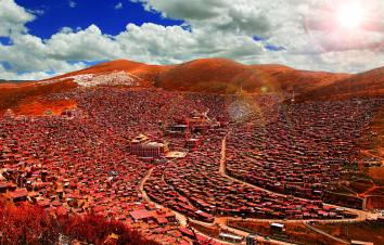 成都出发红色佛国色达4日自驾游：马尔康-八美镇4日川西小环线自驾游-游推荐