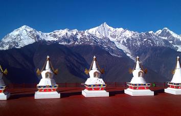 成都出发川西大香格里拉12日环线自驾游：稻城亚丁-梅里雪山-丽江-泸沽湖12日大环线-游推荐