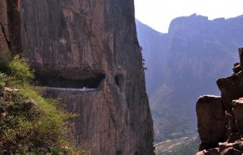 济南出发太行山3日自驾游：穿越太行山挂壁公路、通天大峡谷、红旗渠3日自驾游-游推荐