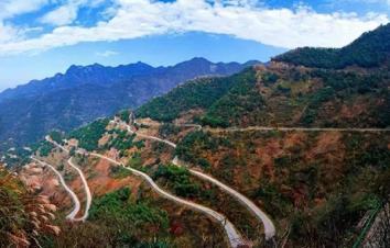 江苏出发皖南小川藏3日自驾游：寻觅皖南古镇，体验桃花潭温泉3日休闲游-游推荐