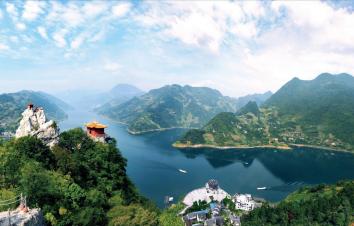 武汉周边枝江2日特色自驾游：枝江捕鱼节-同心花海-清江方山年猪宴2日游-游推荐