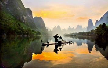 广东周边4日休闲自驾游：银子岩-西街-世外桃源-漓江4天桂林阳朔自驾游-游推荐