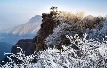 陕西出发西安2日周边自驾游：光雾山十八月潭-米仓山国家森林公园2日周末自驾游-游推荐