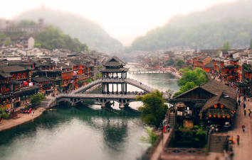 北京出发豫湘贵9日自驾游：凤凰古城-梵净山-镇远舞阳河9日旅拍自驾游-游推荐