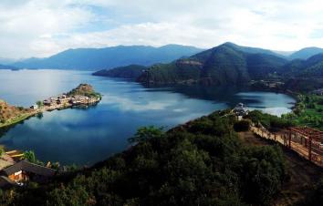 北京出发云贵川16日自驾游：海螺沟、泸沽湖、黄果树、梵净山16日自驾-游推荐