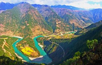 北京出发丙察察14日自驾：丙察察-大理-独龙江-八宿-康定大环线14日探秘自驾之旅-游推荐