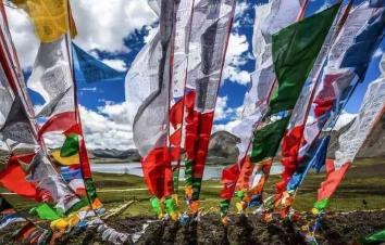 成都出发西藏拉萨13日自驾游：布达拉宫-可可西里-墨脱-茶卡盐湖自驾游-游推荐